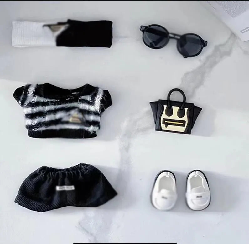 Labubu V1v2 Friend Series Elegant Dress Labubu Birthday Gift Clothing Labubu Pendant Fashionable Couple Outfit High-End Custom