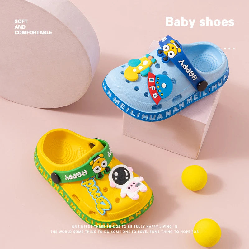 EVA ultra light boys and girls baby and toddler anti slip hole shoes children's sandals astronaut UFO sandals slippers